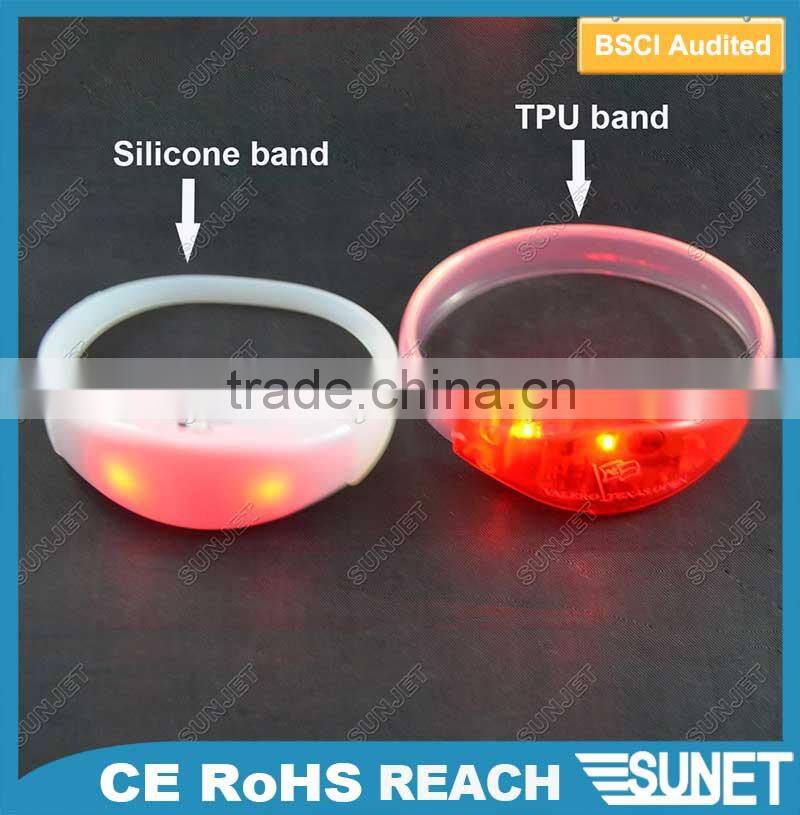 Hot new products for 2016 plastic soft glow-bracelet