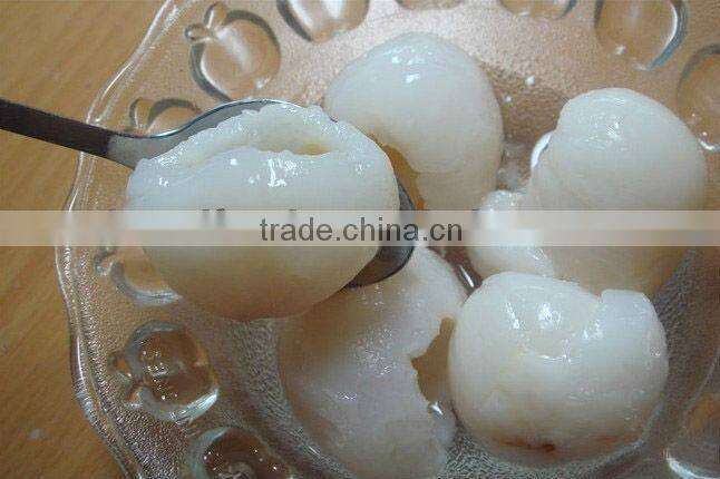 fresh lychee in syrup