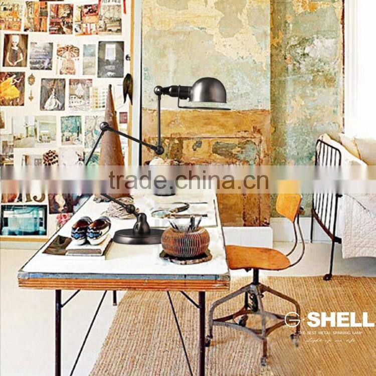 Retro style led table lamp for art-Studio