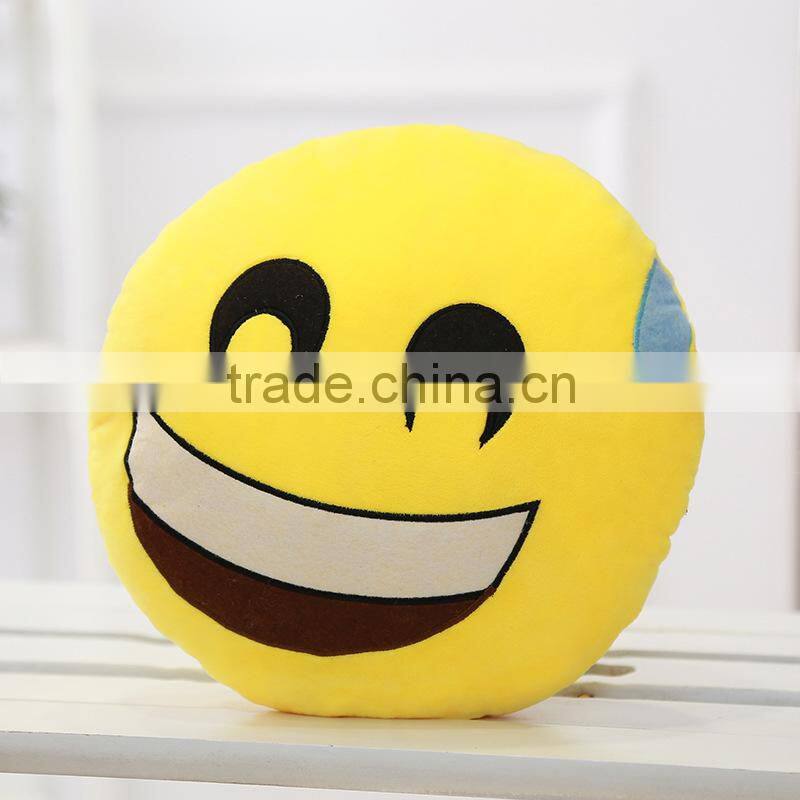 2015 new design emoji pillow, with polyester fiber filling