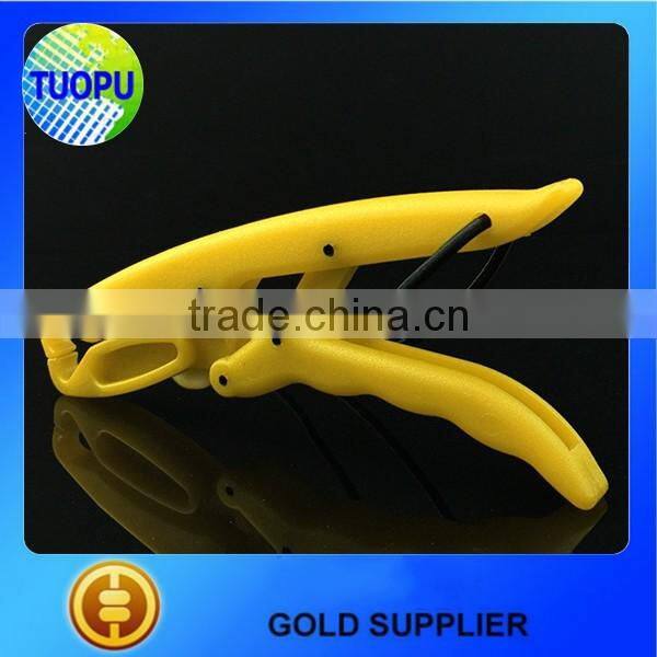 Red/yellow color plastic fish grip fishing lip grip fish grip tool