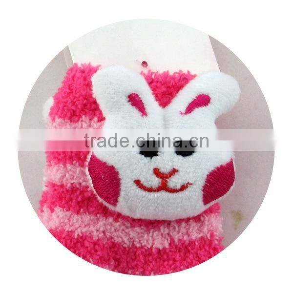 Wholesale Non-slip kids cartoon animal wholesale polyester socks