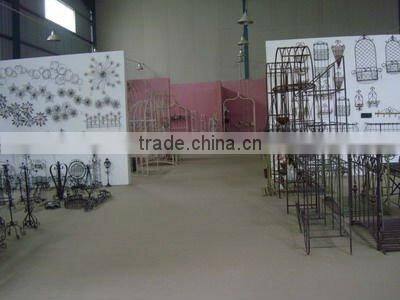 metal wall plant holder