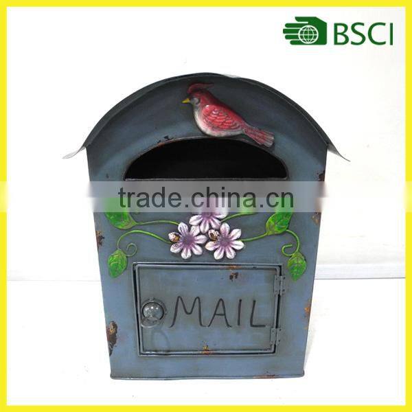Pretty Handicraft Simple Metal Mailbox