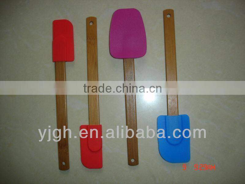 Kasun silicone 12 inch spatula with wooden handle