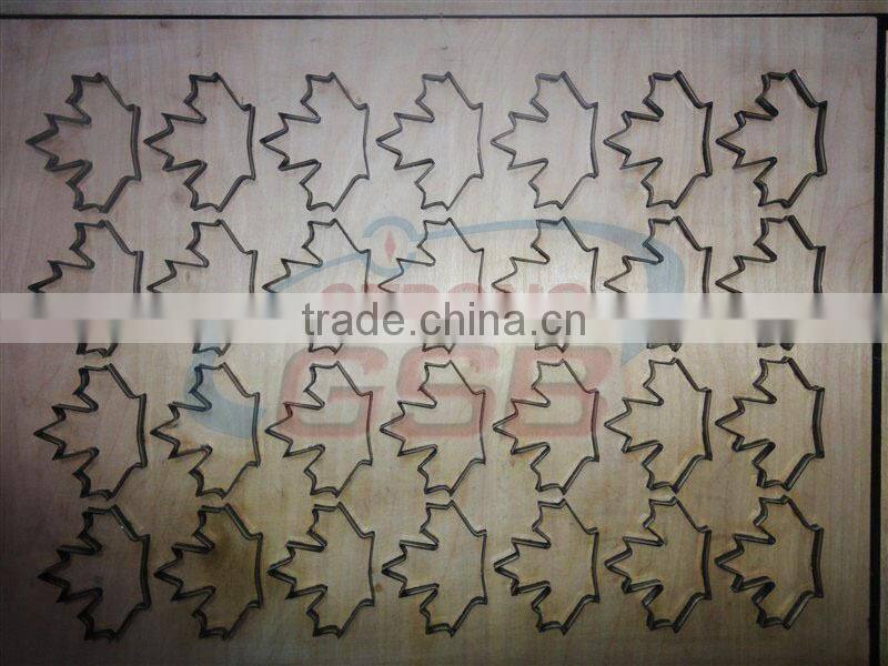 swing arm cutting machine cutting dies