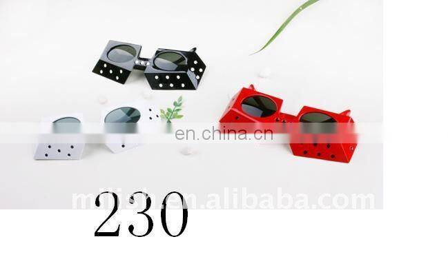 Cheap crazy party custom logo pinhole glasses MPG-0374