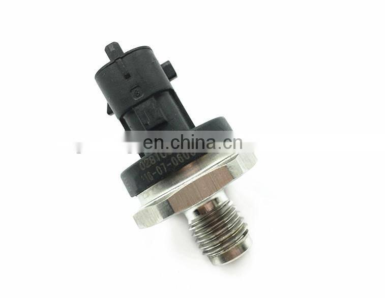 Fuel Rail Pressure Sensor For A-lfa Romeo OEM 0281002405 0281002186 0281002475 0281002788