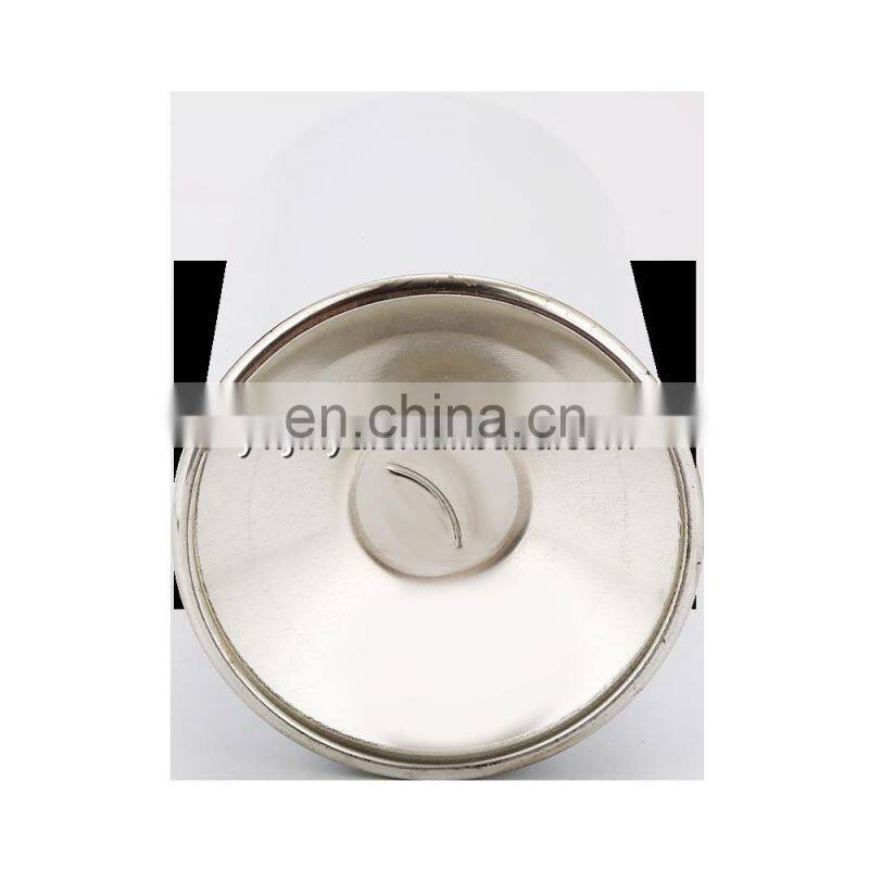 small refrigerent aerosol tin can