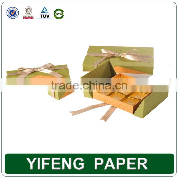 2015 food grade Square christmas gift chocolate packaging box design with Tray