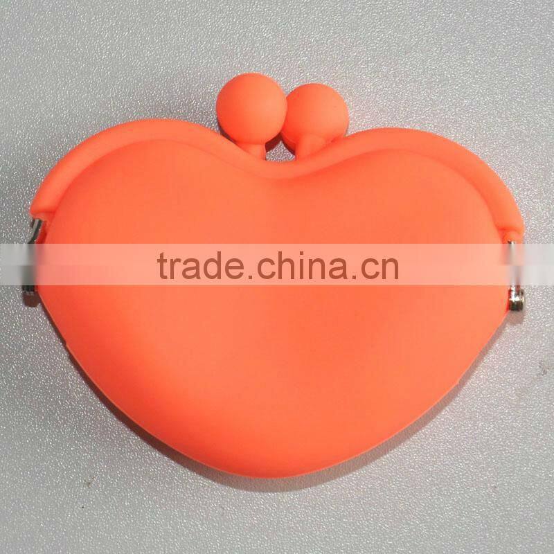 Heart Shaped Silicone Rubber Purse