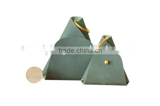 Triangle shape lovely mini coin purse