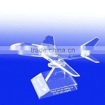 Wholesale cheap Zinc alloy material airplane models with wooden base for office decoration