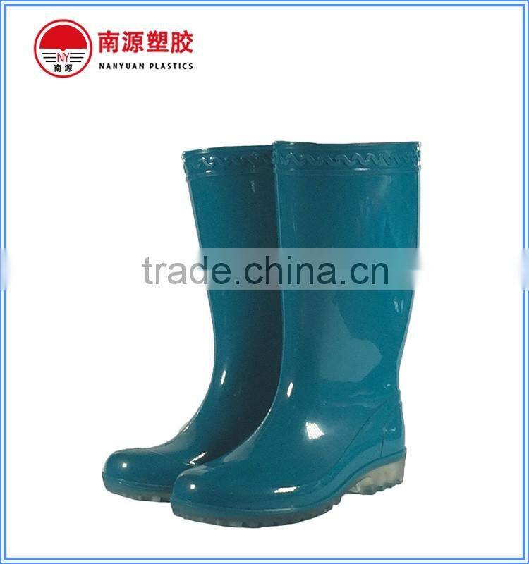 Solid color PVC transparent rain boots for women