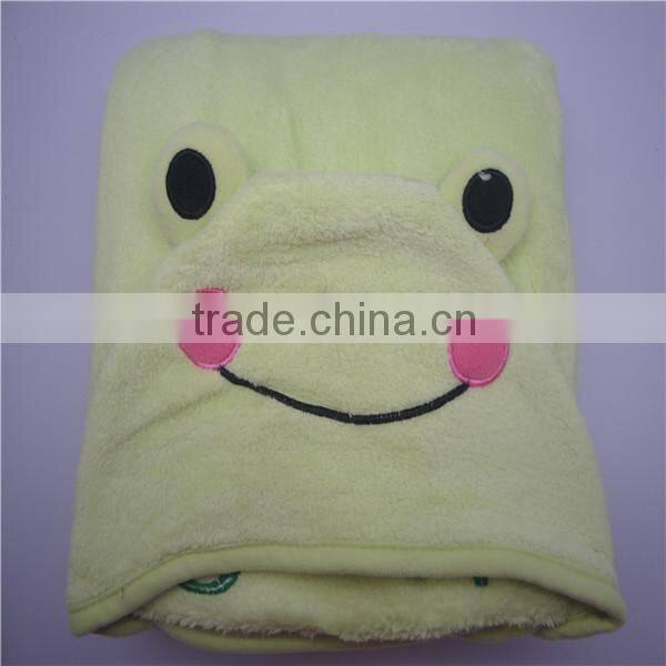 Soft plain dyed embroidered baby quilt blanket wholesale