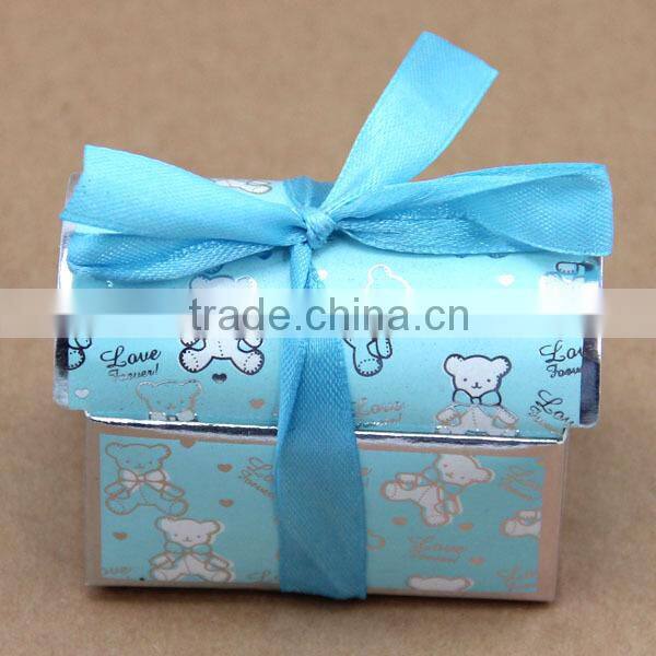 pink and blue paper printing box for cakes or candy
