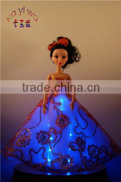 KaYiWa Luminous Barbie Girl Dress / Funny & Fancy Carnival Toys for Children