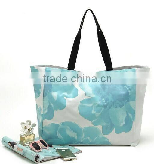 2016 fashion and beautiful large capacity waterproof hand bag