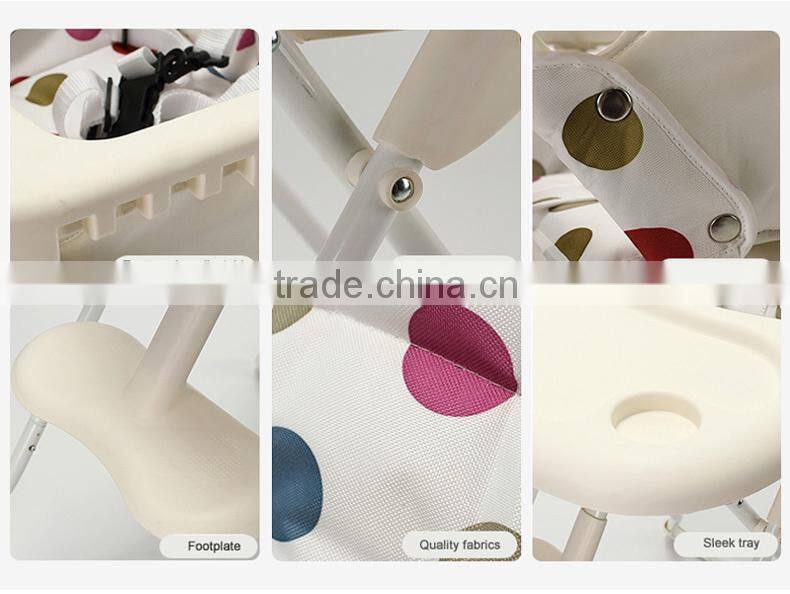 Baby dinging chair with large tray