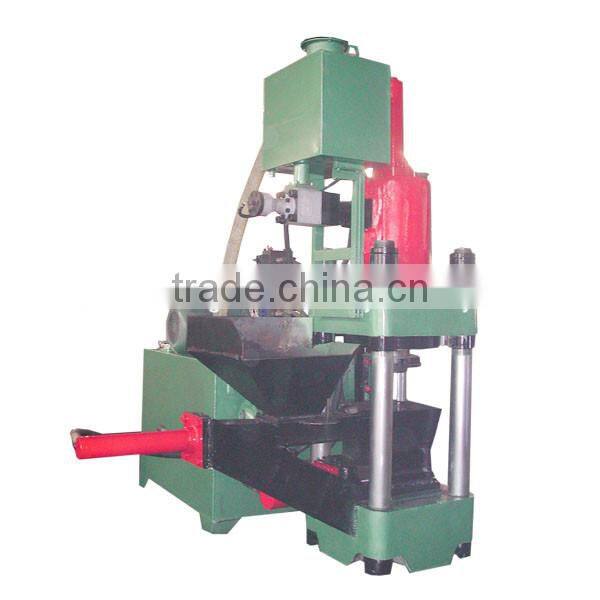 Hydraulic metal scrap briquetting press