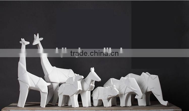 Home decorative white ceramic animal crafts