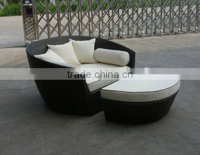 Newest Design Outdoor Big Sun Bed Rattan Day Bed