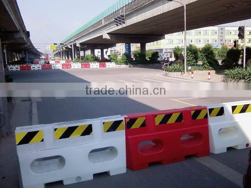 High quality plastic water filled parking barrier