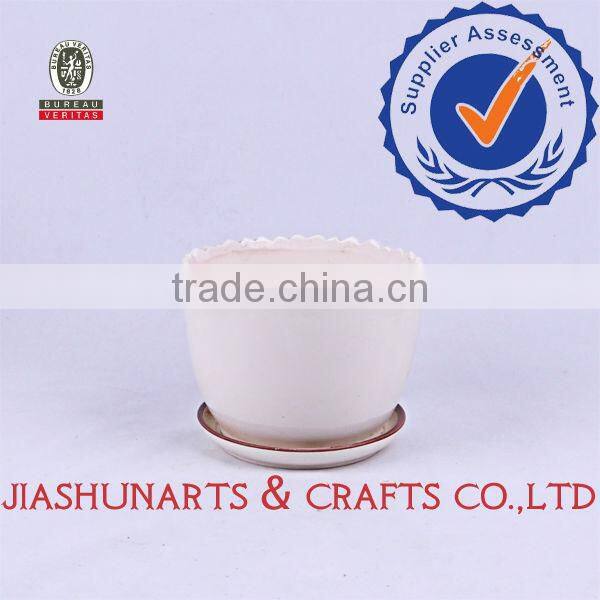 Plum Flower Pattern Tooth Edge Style Ceramic Flower Pots