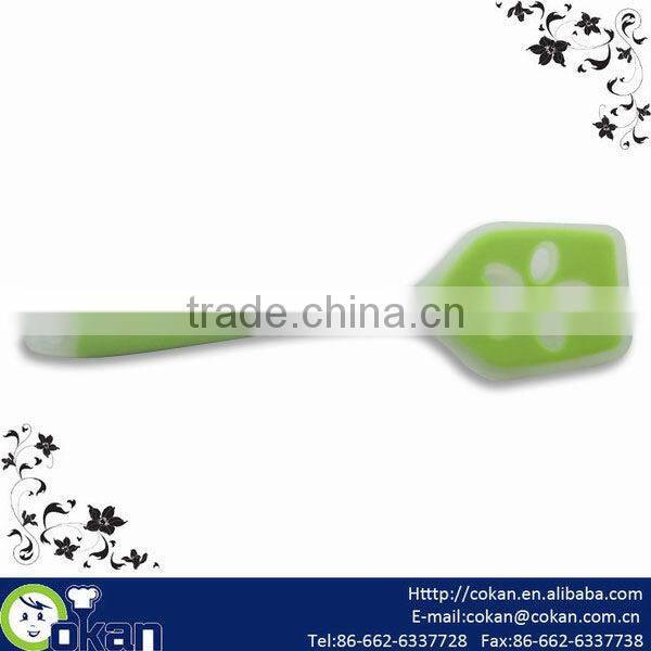 Silicone Turner with Flower Pattern CK-3049-2