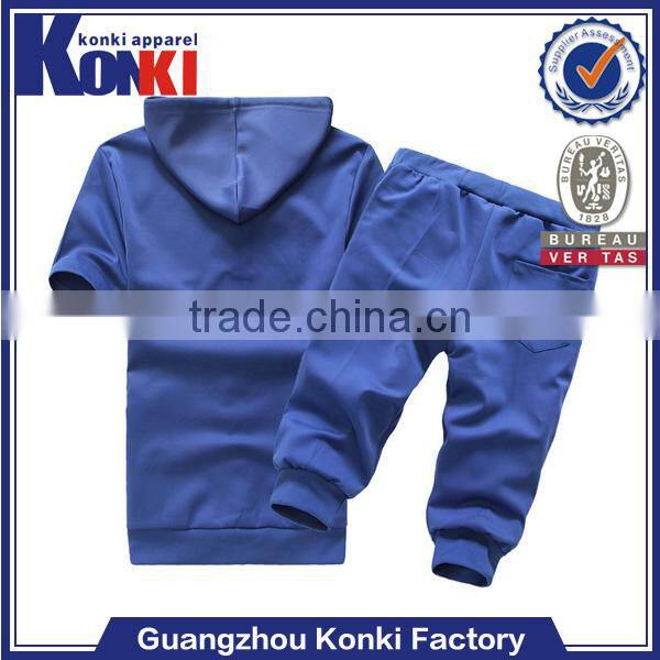 Succinct custom tshirt sports clothing set