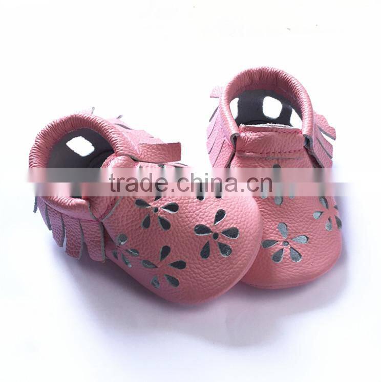 baby pink sandal with hollow out flowers