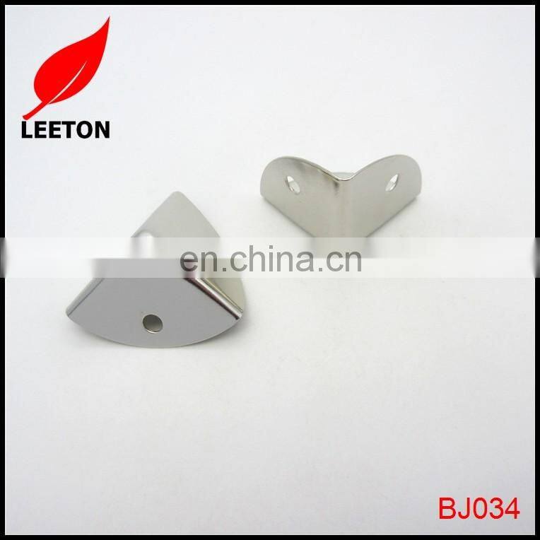 Factory supply cheap metal wooden box corner