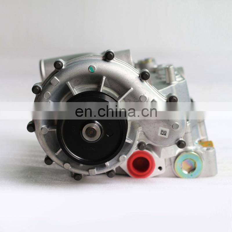 Engine Parts Oil Cooler Assembly With Water Pump 3691941 For Foton ISG Engine