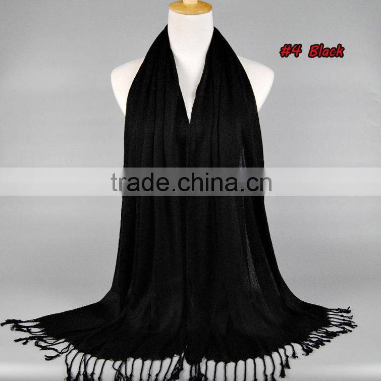 Wholesale Solid Plain Color Tassel Fashion Muslim Women Scarf Viscose Hijab