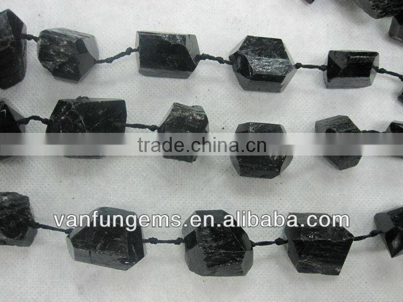 natural rough stone Black Tourmal ine