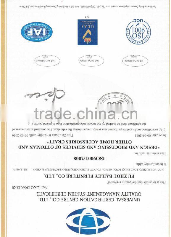 Storage ottoman with tray