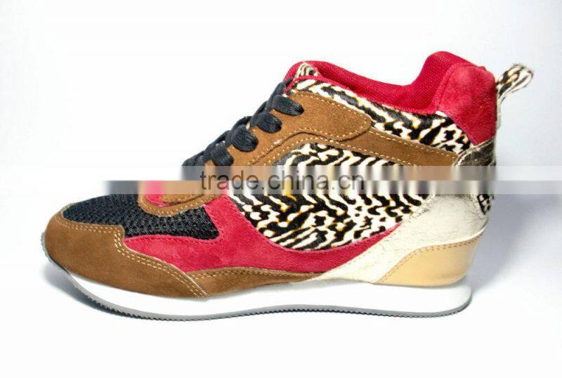 woman fashion Height increasing shoes