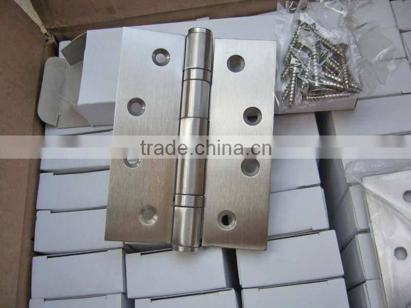 Door hinge