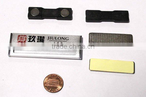 Plastic magnetis name tag with 3 round magnet discs