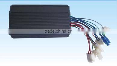 Extruded aluminum heatsink enclosure for PKLI