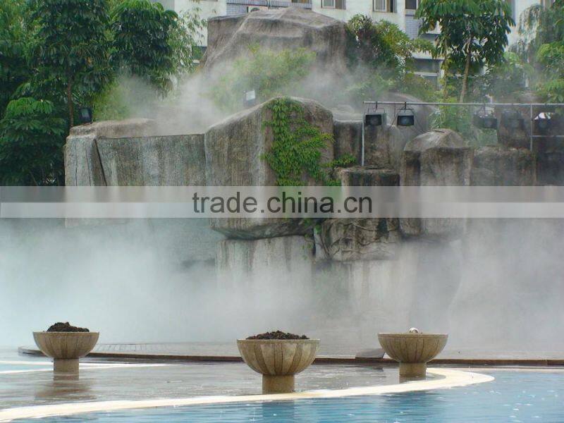 Swimming pool cold fog water fountain