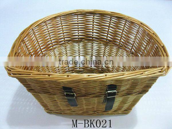 wicker bicycle basket with flower for bicycle (manufacture)