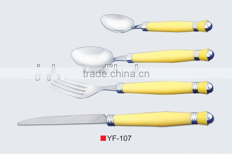 Stainless steel cutlery set with plastic handle
