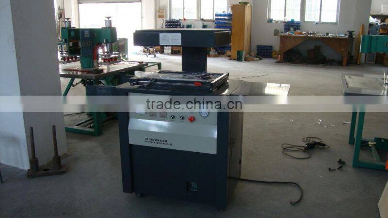 TB-390 High Quality Vacuum Skin Packing Machine For Screw,Bolt,Hardware,Battery