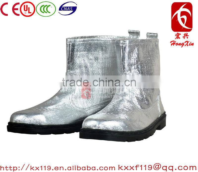 Factory direct sale Rubber material cheap lightweight Fire Rubber Boots for fire man