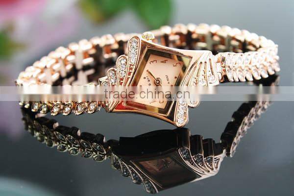 Women's Luxury Rhinestone Watchcase Rose Gold Steel Bracelet Watch