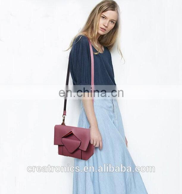 CR high quality control system custom design hollow clutch bag litchi pattern envelope bag white women's handbag manufacturers