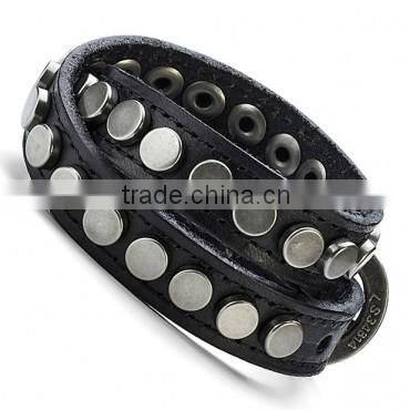 Punk Black Wide Leather Bracelet Wristband Fiver-Pointed Star Rivet Chain Bangle
