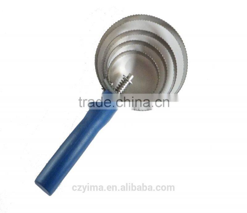 4 loops spiral steel curry comb with plastic handle