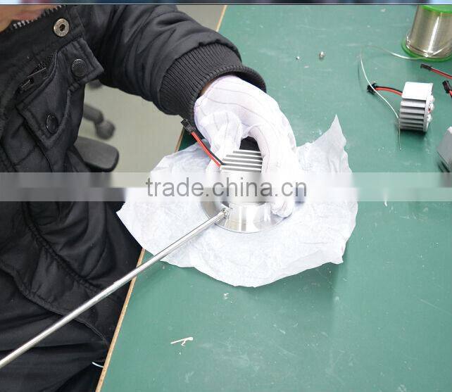 Hot Selling CE ROHS FCC Energy Saving Long Life Super Bright 5W Battery Backup Led Emergency Ceiling Light